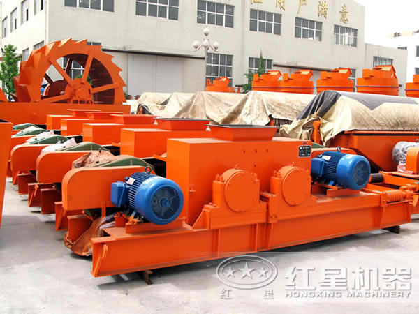 玄武巖對輥式破碎機(jī)